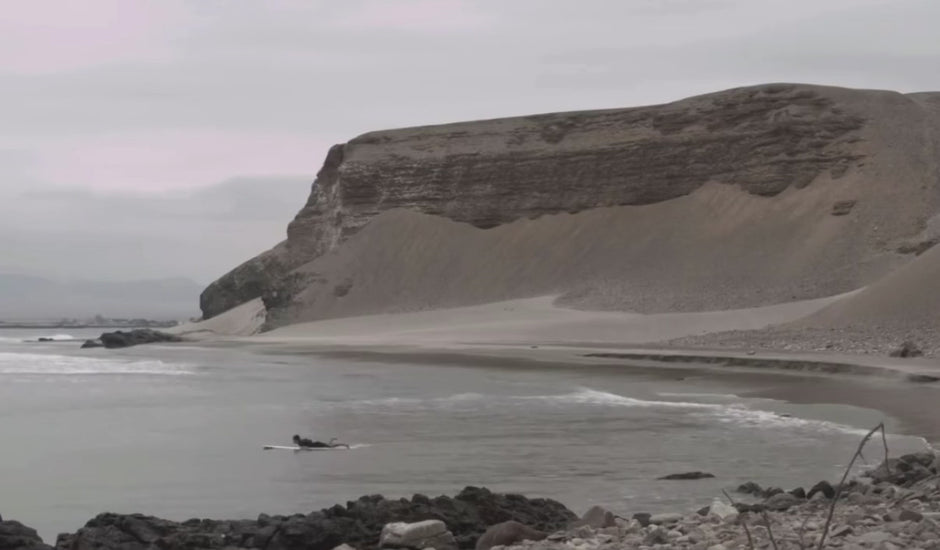 Classique longboard surfing - Big Pine Ryan Lovelace